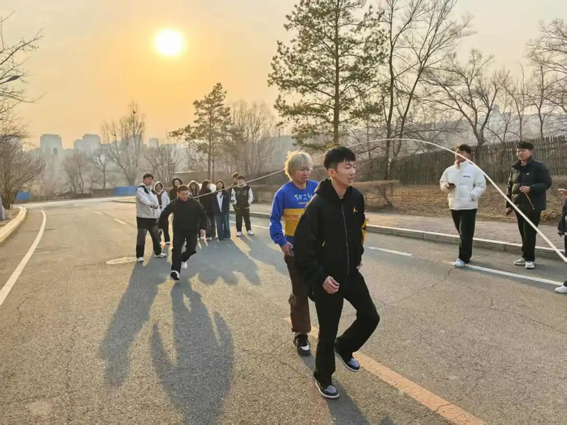 绳彩飞扬，跃动青春|建筑与规划...